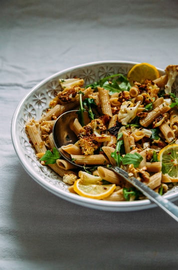 roasted garlic + cauliflower pasta w/ walnuts (vegan + gluten-free) // via @thefirstmess