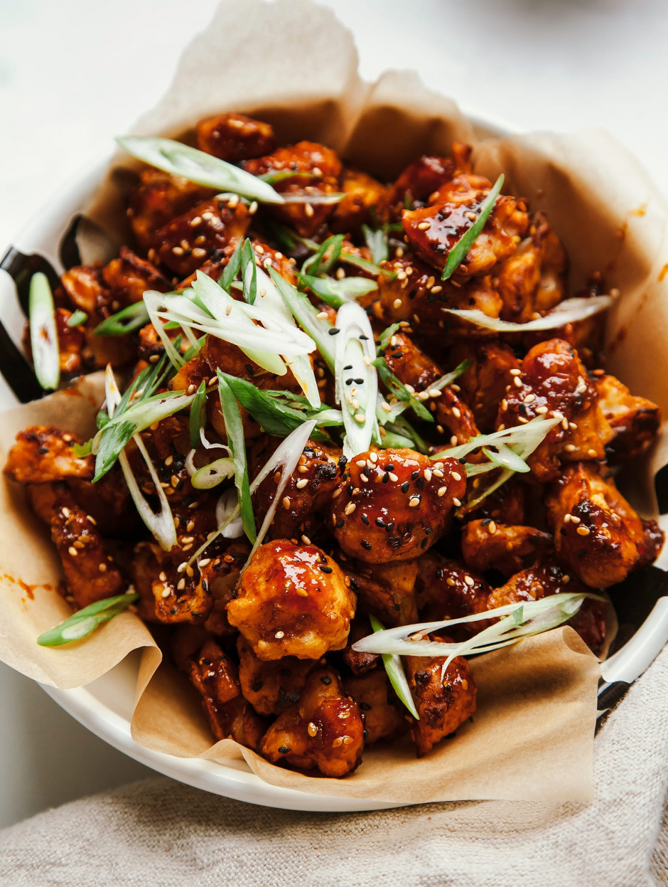 STICKY & CRISPY SESAME CAULIFLOWER (vegan, grain-free) - The First Mess