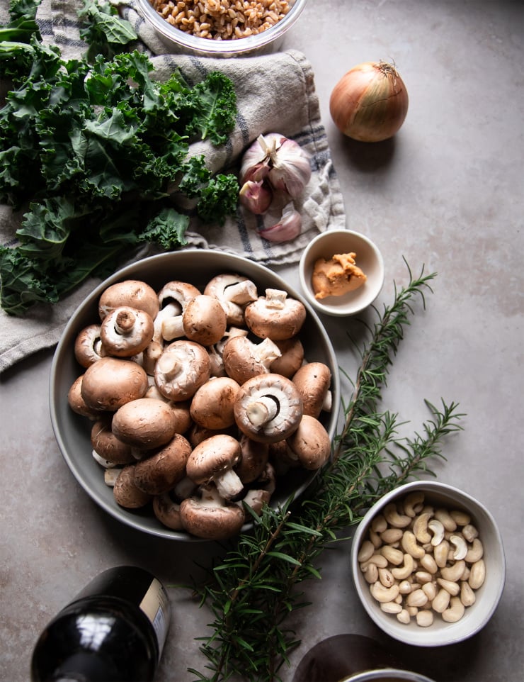 Vegan Garlic Mushrooms - Loving It Vegan